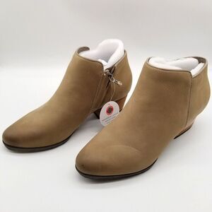 Blondo Women Valli 2.0 Ankle Bootie Size 8.5 W Beige Leather Waterproof Side Zip